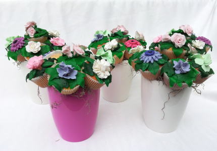 Bruidscupcakes op je bruiloft als alternatief voor bruidstaart