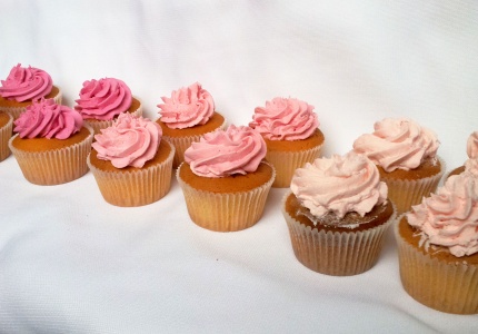 Cupcakes met Swiss meringue botercreme