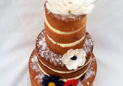 Heerlijke naked cake met extra laag botercreme