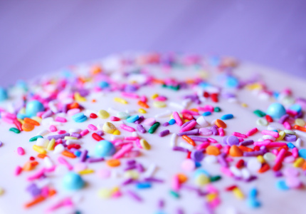 dot cakes