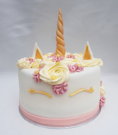 Unicorn taart voor kinderverjaardag