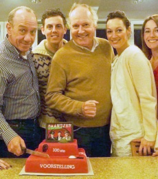 Taart voor de honderste voorstelling