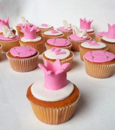 Leuke meiden cupcakes in prinsessen stijl