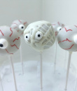 Halloween cakepops in de vorm van oogballen